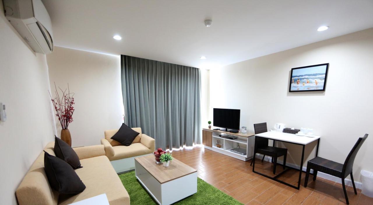 Bbg Seaside Luxurious Service Apartment Bangsaen Esterno foto