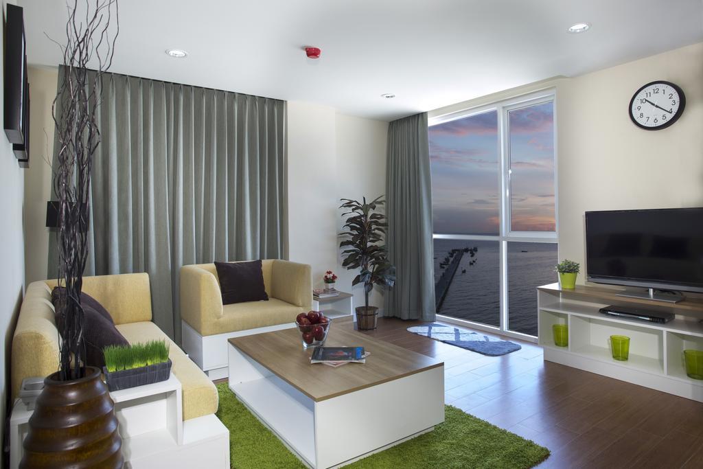 Bbg Seaside Luxurious Service Apartment Bangsaen Camera foto
