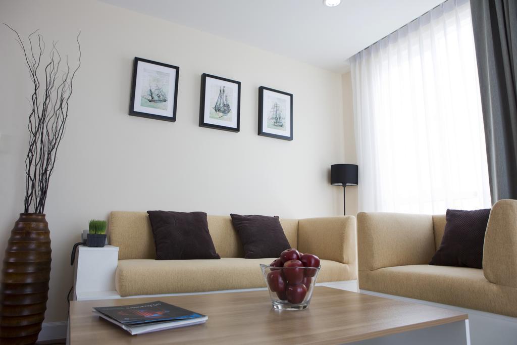Bbg Seaside Luxurious Service Apartment Bangsaen Camera foto
