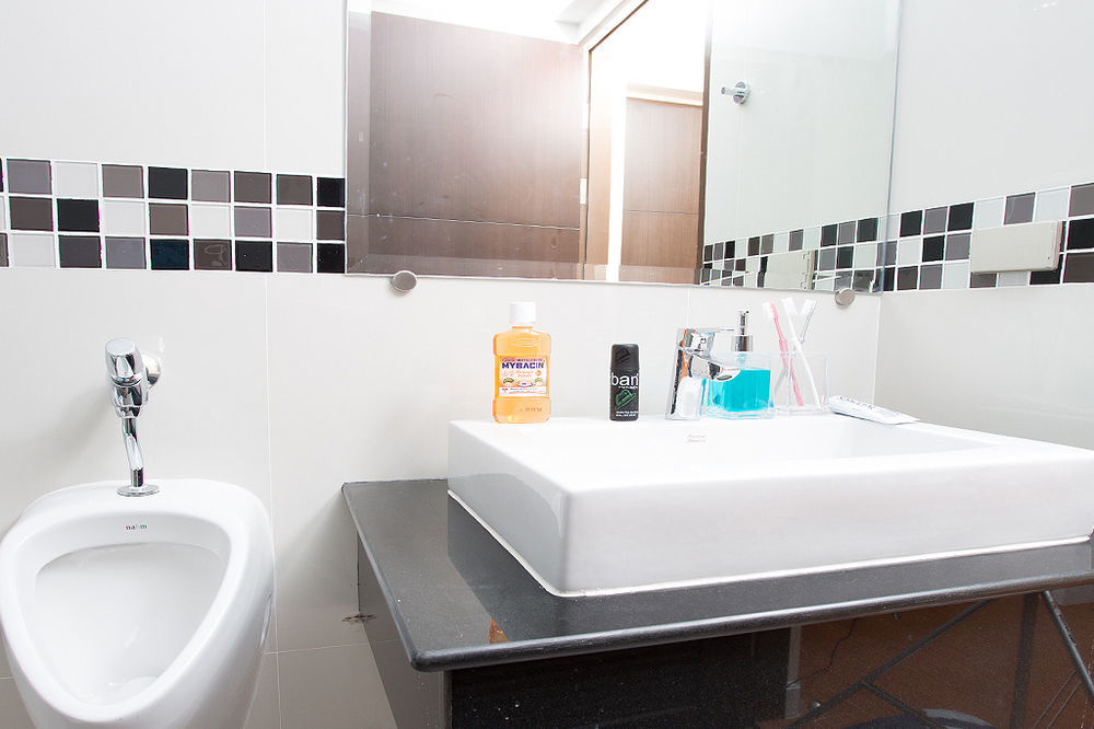 Bbg Seaside Luxurious Service Apartment Bangsaen Esterno foto