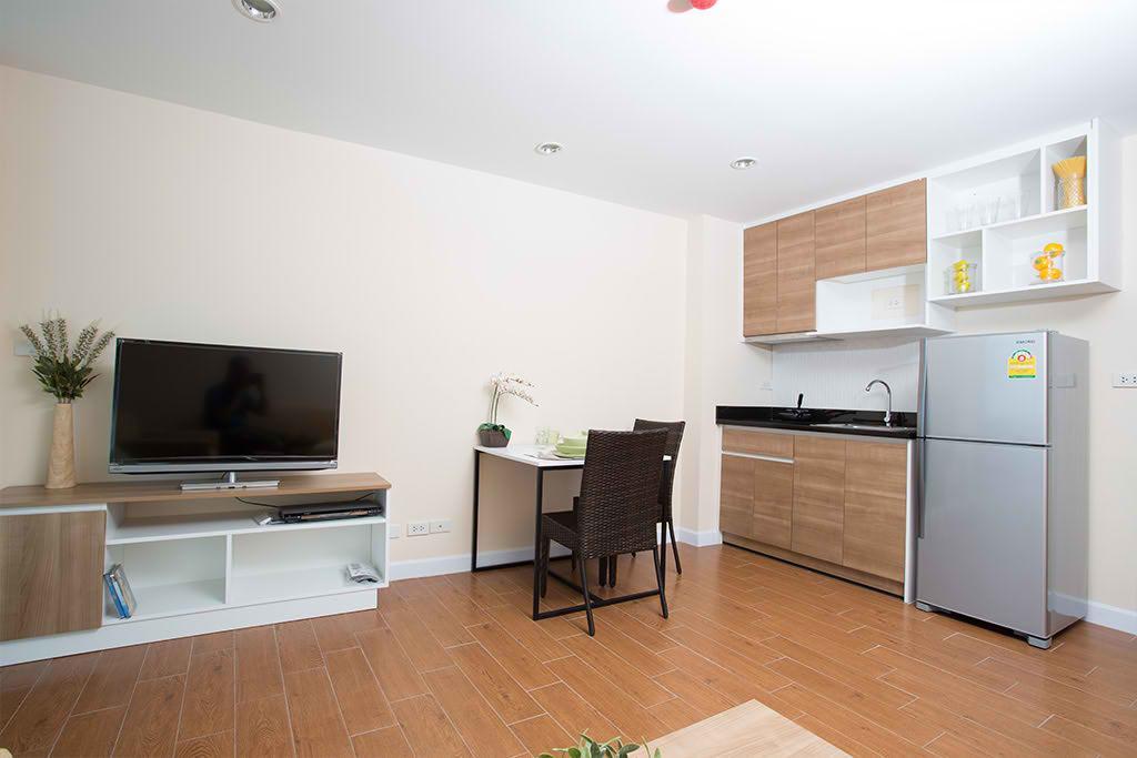 Bbg Seaside Luxurious Service Apartment Bangsaen Esterno foto